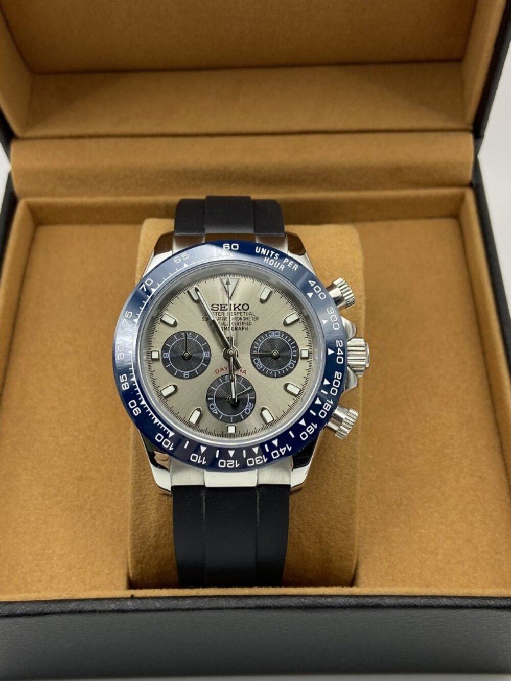 New Chronograph Watch Seiko VK63 Movement